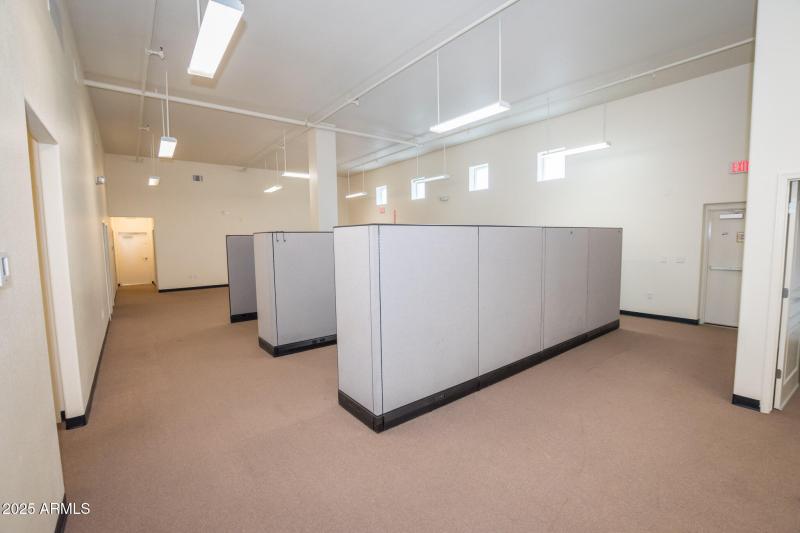 4655 N Commerce Dr # A 06-06-2025 (10)