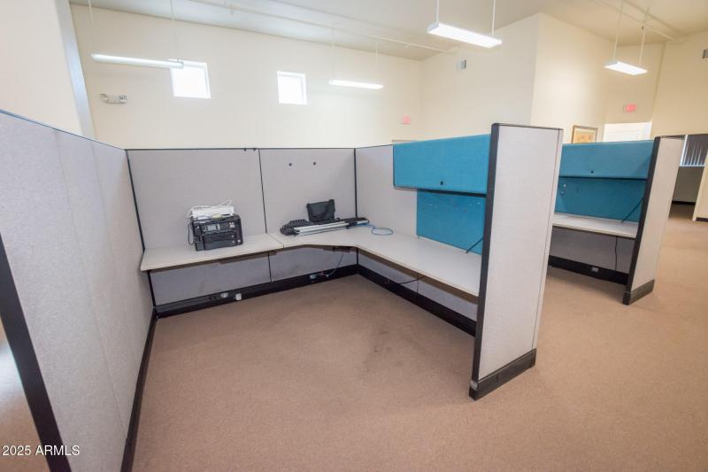 4655 N Commerce Dr # A 06-06-2025 (12)