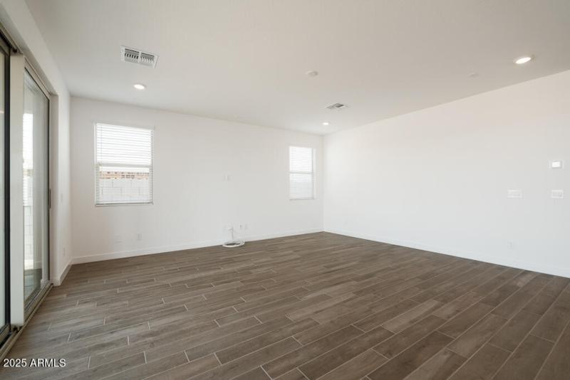 Tri Pointe Terraza 138 - Great Room-4MLS