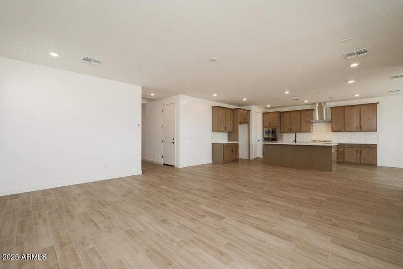 Tri Pointe Terraza 139 - Great Room-4MLS