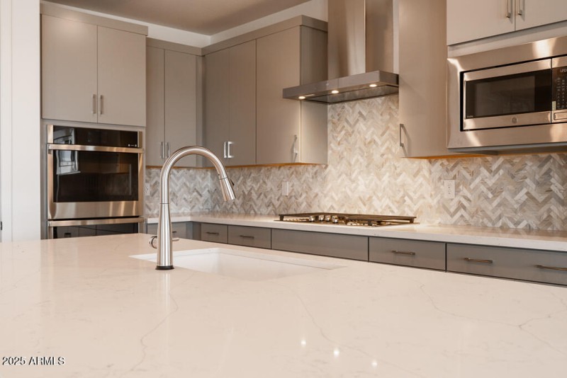 Tri Pointe Terraza 140 - Kitchen-3MLS