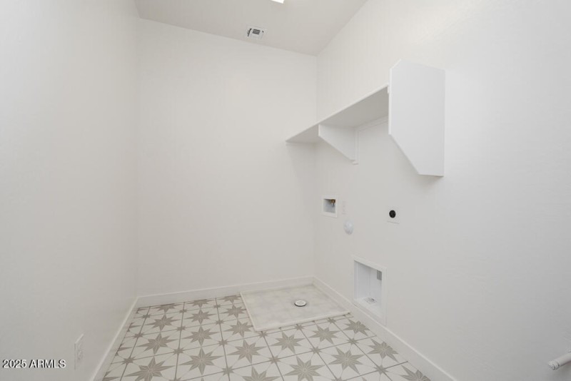 Tri Pointe Terraza 140 - Laundry-1MLS