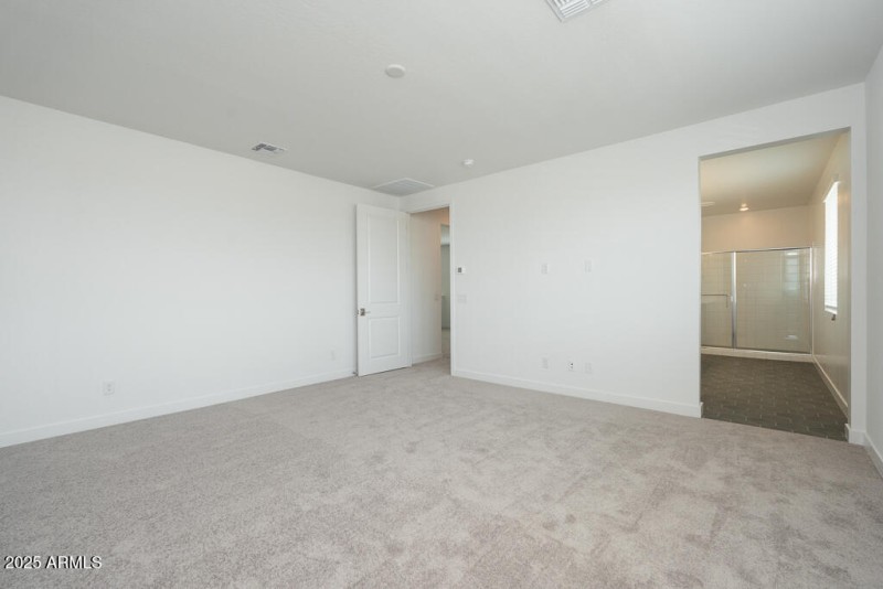 Tri Pointe Terraza 140 - Primary Suite-3