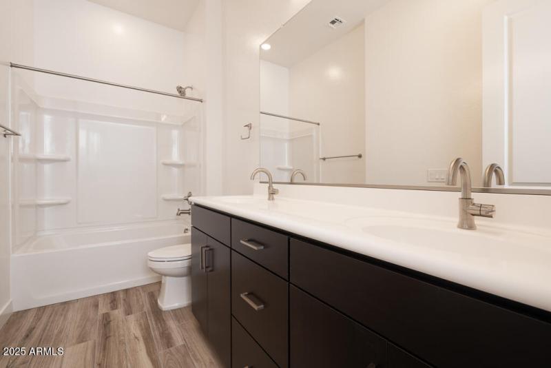 Tri Pointe Terraza 143 - Bathroom 2-1MLS