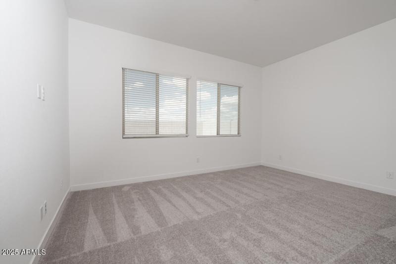 Tri Pointe Terraza 143 - Priamry Suite-1