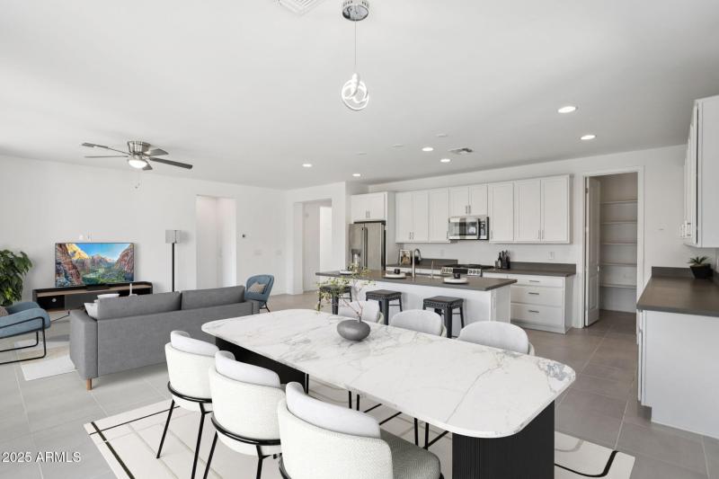 13-web-or-mls-E Via Del Sol-0506-009 VS