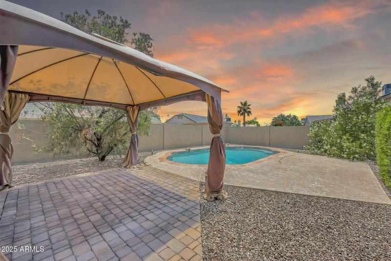 1903 E Jasper Dr V T 5