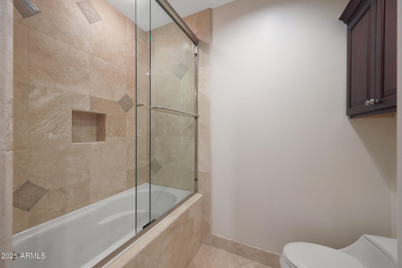 Guest Shower