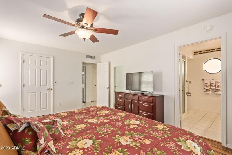 20 Leisure World 2190