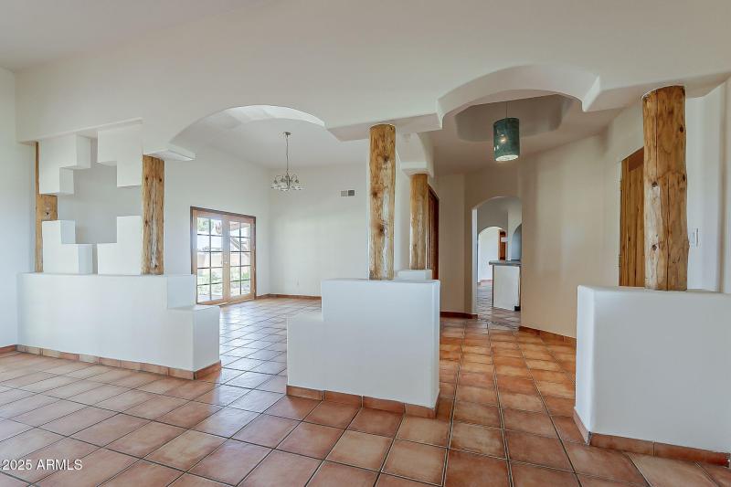 15-web-or-mls-Linda-15