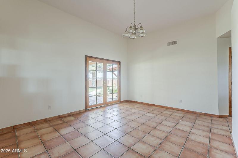 16-web-or-mls-Linda-16