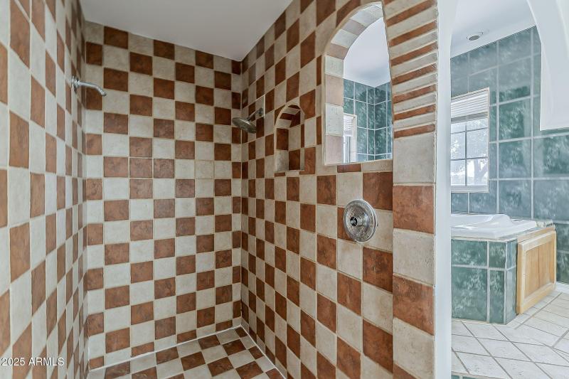 46-web-or-mls-Linda-46