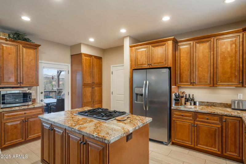 32-web-or-mls-4995-cactus-pl