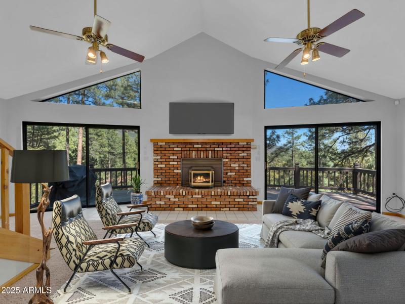 13-web-or-mls-TimberCreekStaging-3