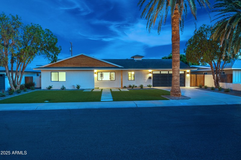 front_twilight_2