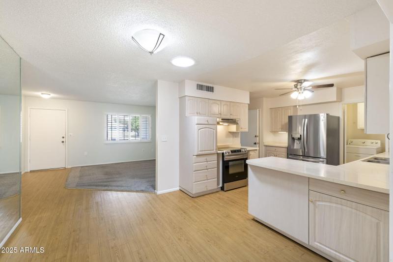 10222 N 105th Dr, Sun City - 220