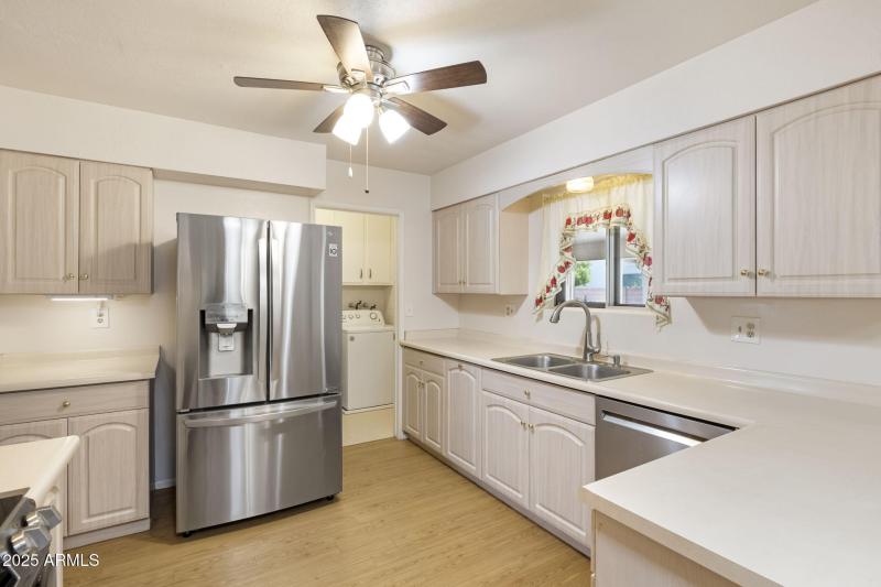 10222 N 105th Dr, Sun City - 225