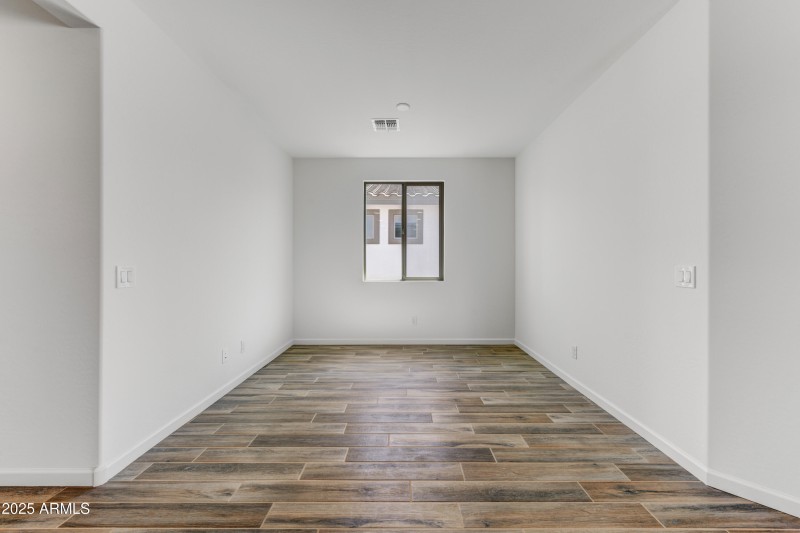 014_Dining Room