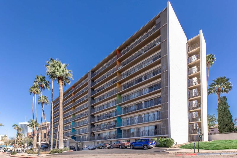Redondo Condo Building