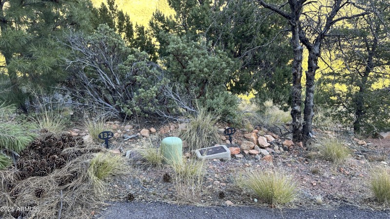 132 Knob Hill - utilities on site