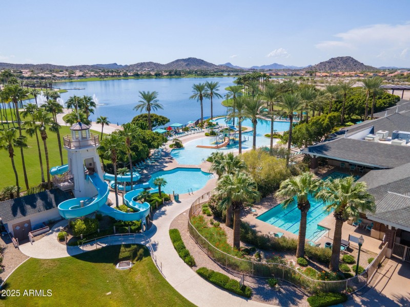 17-web-or-mls-8650 S San Filipe Dr-17