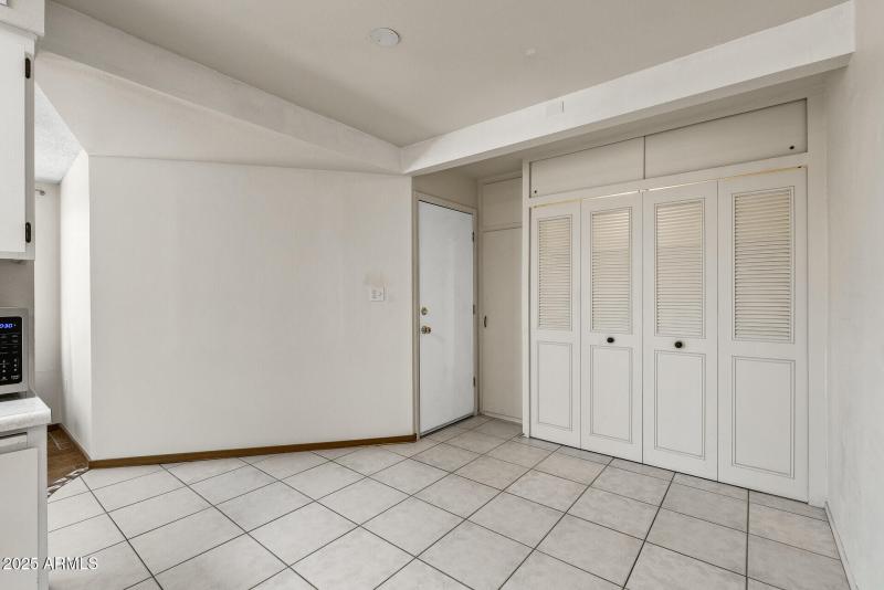 16_13671_N_111th_Ave16_mls