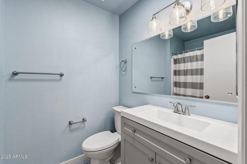 36_13671_N_111th_Ave36_mls