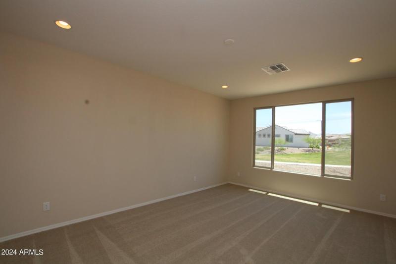 5bf6853b-f4c8-4cb4-8dbc-a45e5cb1ffb0