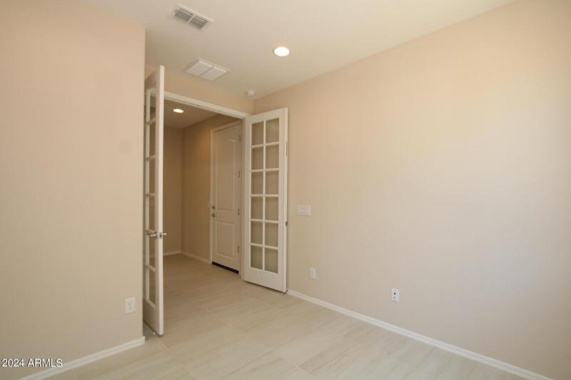 e8707678-c36b-4007-9de6-5ccf86e6667e