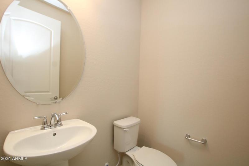 d8e37609-5f17-46a0-9718-ccb0cb5c7f00