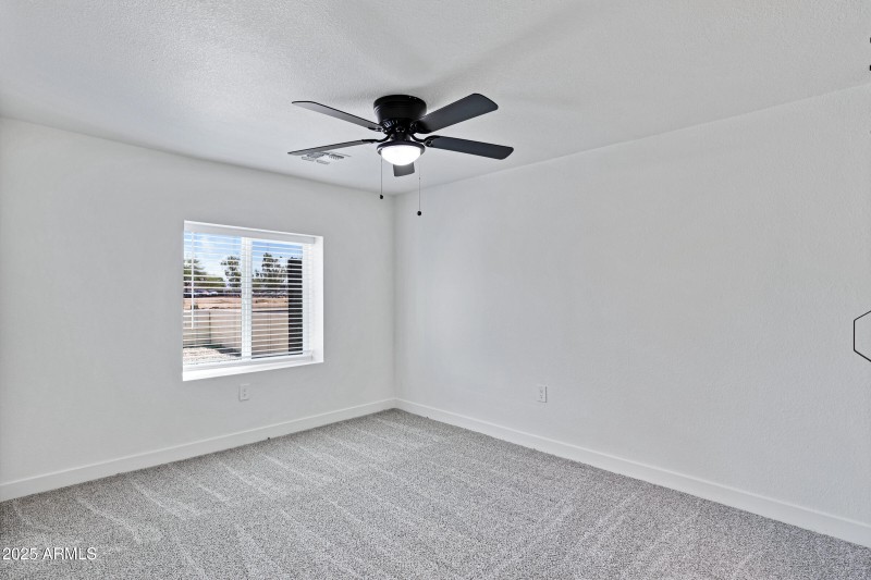 2708 E Roosevelt St-22