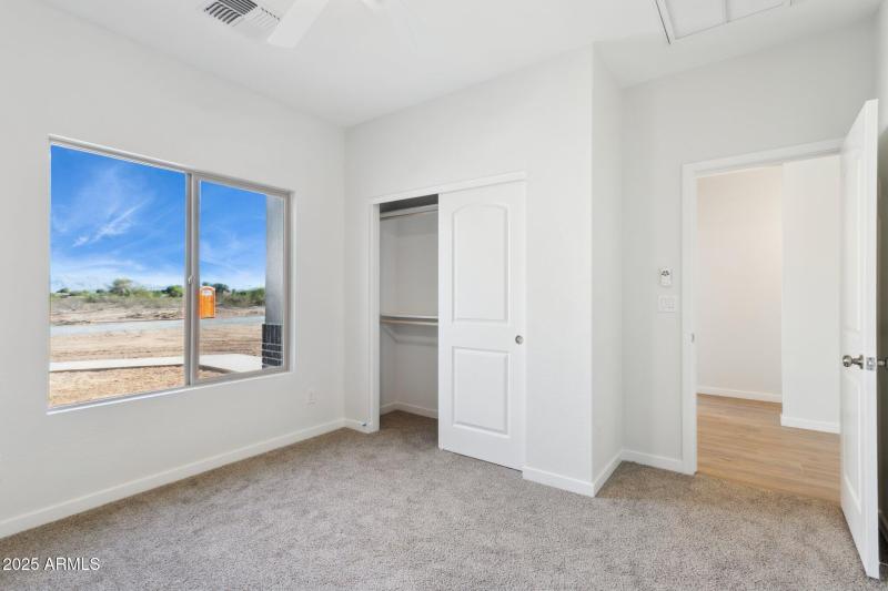 25-web-or-mls-22254-w-skinner-rd