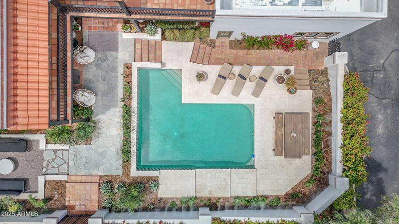 6-web-or-mls-DJI_20250507131345_0726_D