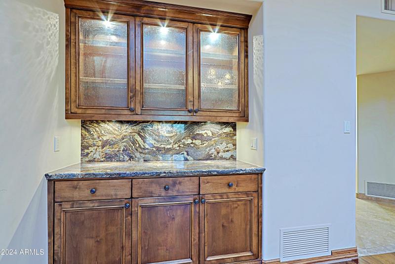 Built in Cabinet Formal Dining 4