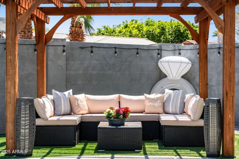 56-web-or-mls-6907-e-willetta-st