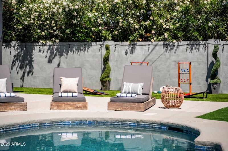 58-web-or-mls-6907-e-willetta-st