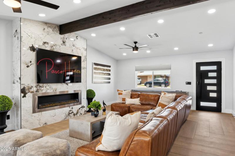 61-web-or-mls-6907-e-willetta-st