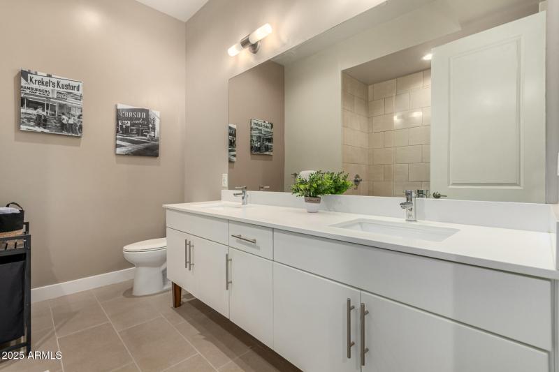 Primary Bath with Dual Sinks