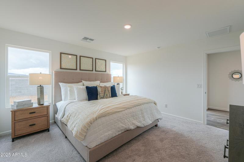 Model Primary Bedroom (1)