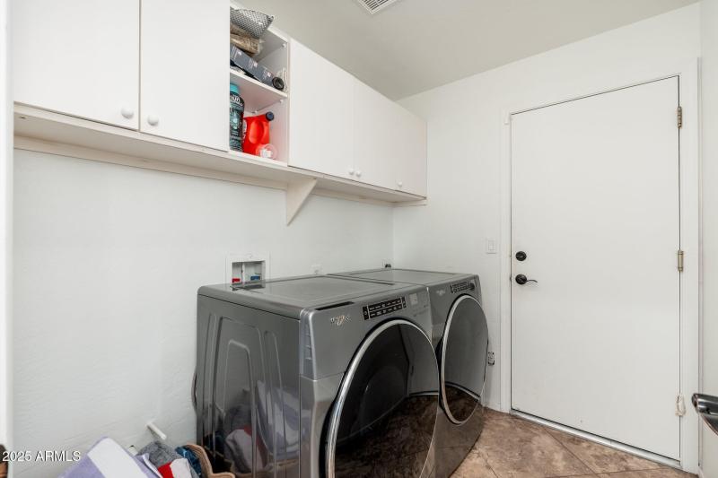 13 W Silverwood Dr - 38