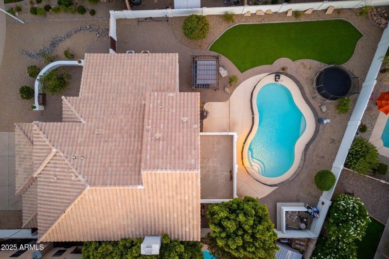 13 W Silverwood Dr - 80