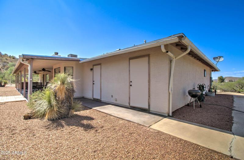 5808 Miami Gardens Dr-13