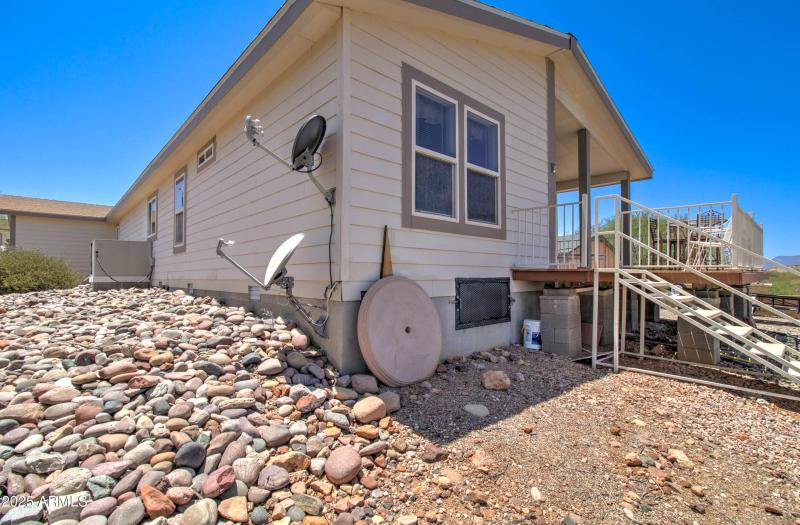 127 S Theodore Ln-11