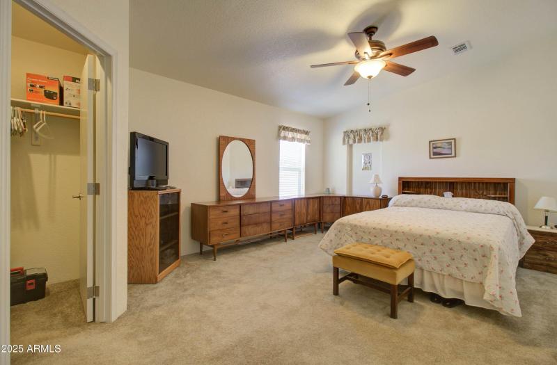 127 S Theodore Ln-38