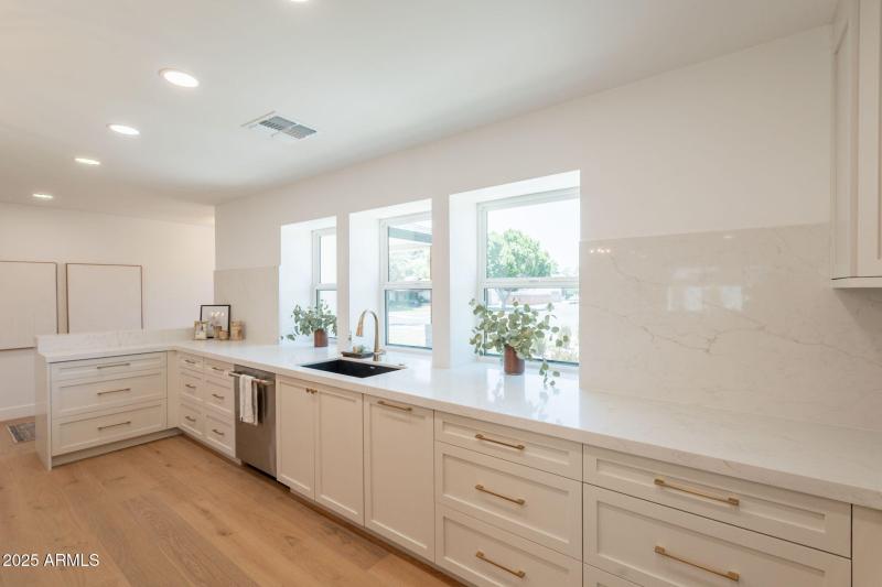 28-web-or-mls-49th-28