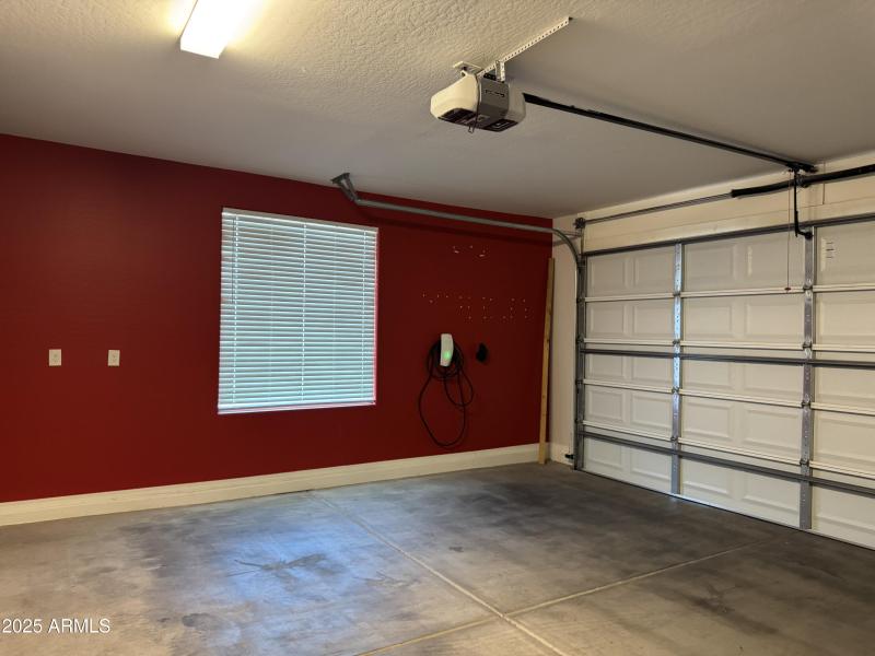 Garage w/ charging station