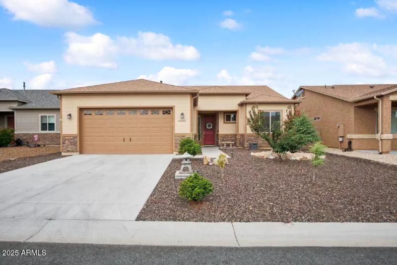 12b - House - Front Yard & Garage