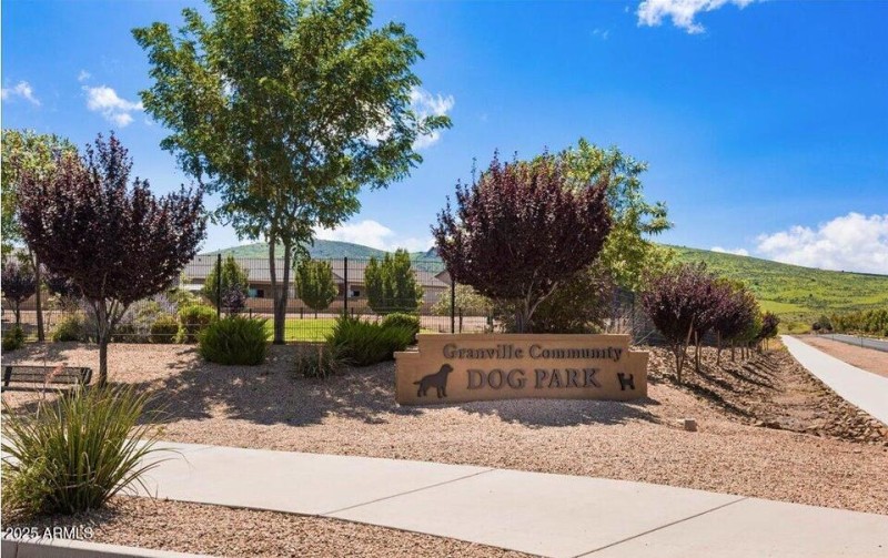 18a - Granville - Dog Park