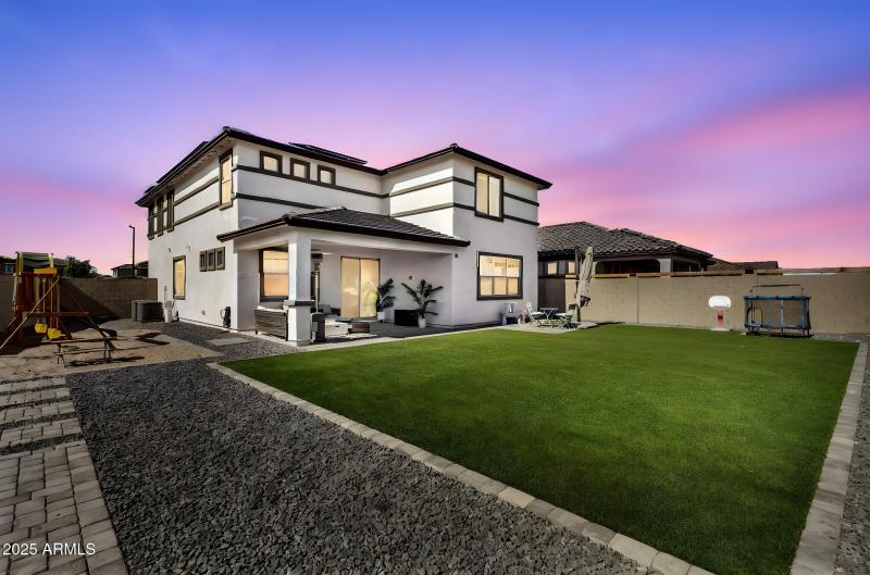 39-web-or-mls-41 day to dusk