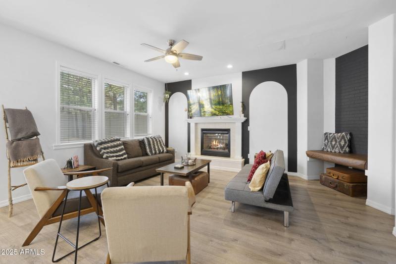 22-web-or-mls-FA9A7123